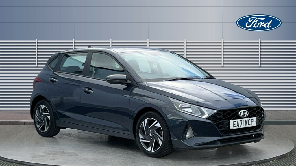 Compare Hyundai I20 Element EA71WCP Grey