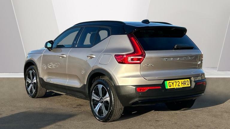 Compare Volvo XC40 Recharge Plus Single Motor 0 Rfl 262 M GY72HRD 