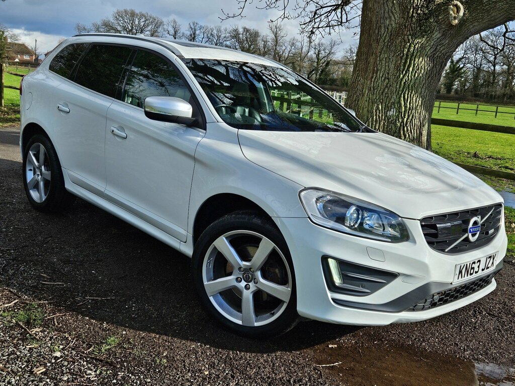 Compare Volvo XC60 2013 63 D4 KN63JZX 