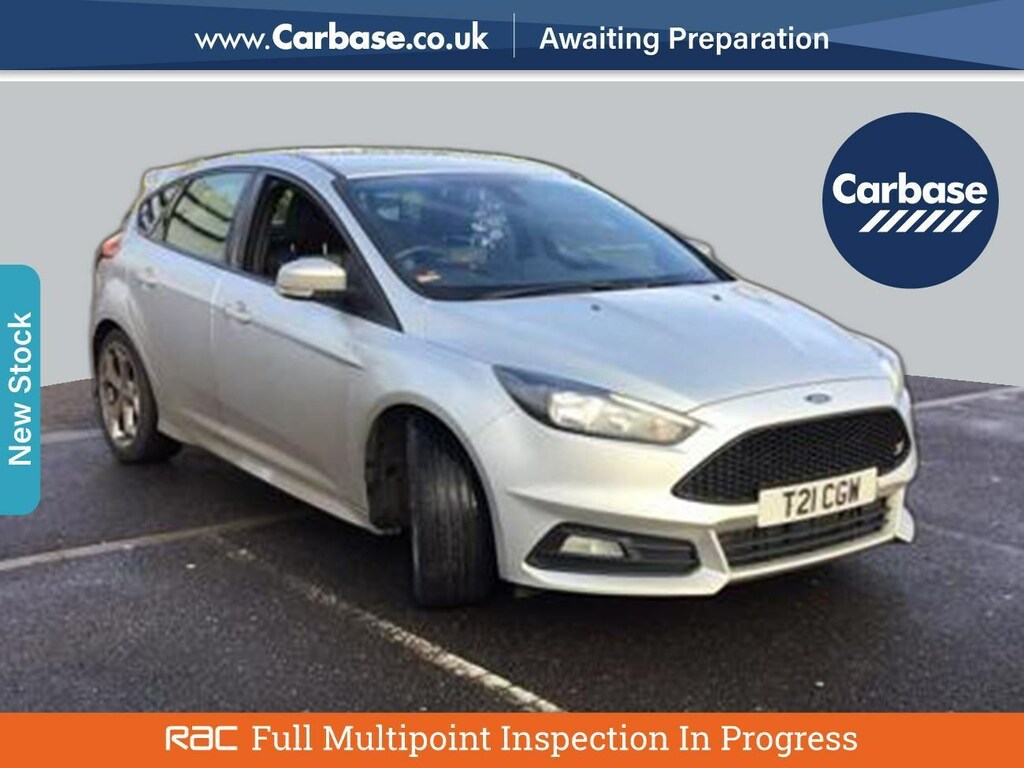 Compare Ford Focus 2.0T Ecoboost St-2 BN15WDG Silver