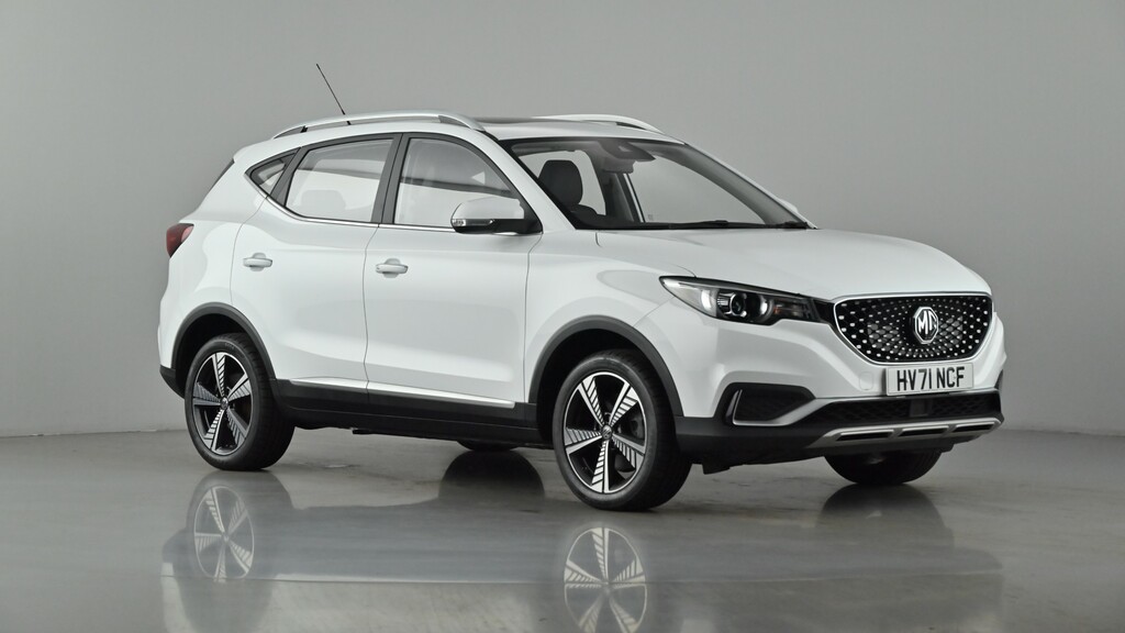 Compare MG ZS 44.5Kwh Exclusive HV71NCF White