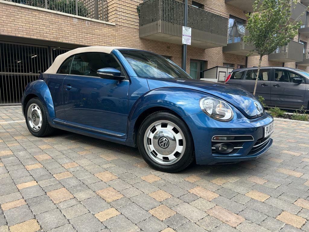 Compare Volkswagen Beetle 1.2 Tsi Design Cabriolet Euro 6 Ss PL18UFX Blue