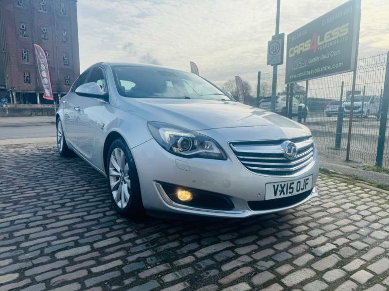 Compare Vauxhall Insignia Hatchback VX15OJF Silver