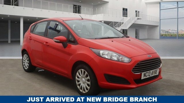 Compare Ford Fiesta 1.2 Style 59 NC13AYX Red