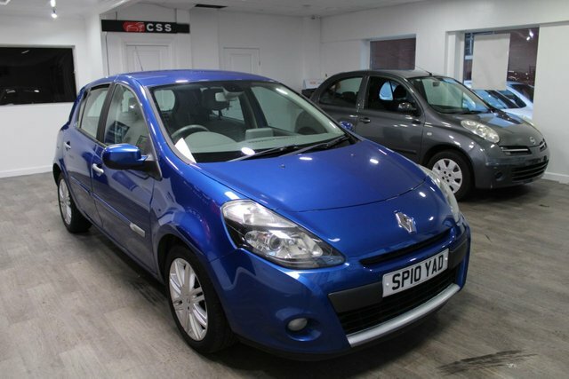 Compare Renault Clio 1.6 Initiale Tomtom Vvt 110 Bhp SP10YAD Blue