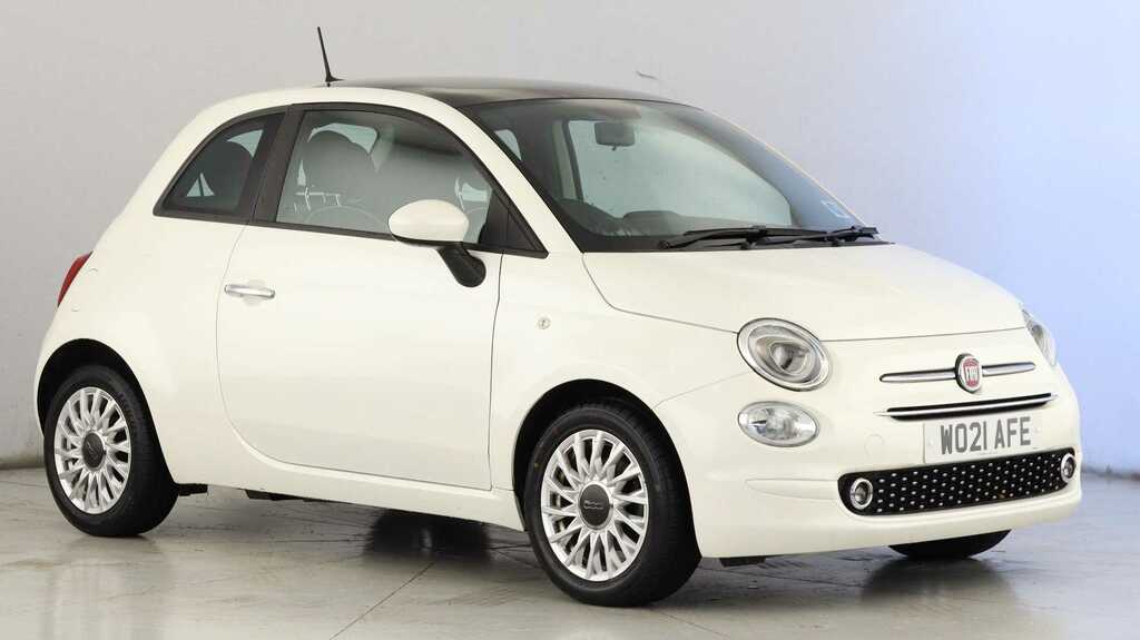 Compare Fiat 500 1.0 Mild Hybrid Lounge WO21AFE White