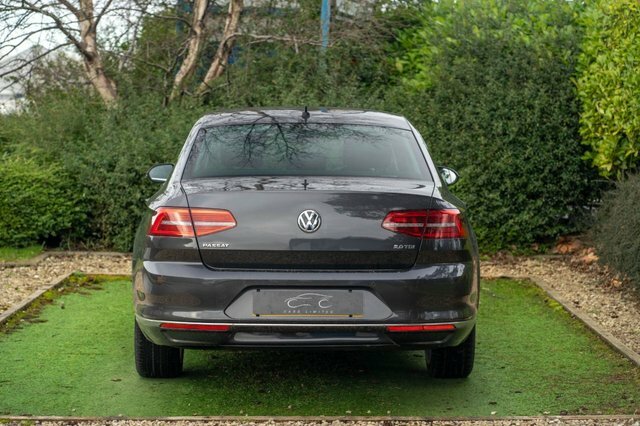 Compare Volkswagen Passat Passat Gt Tdi Bluemotion Technology S-a VN67CSX Grey