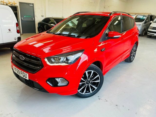 Compare Ford Kuga 1.5 St-line 148 Bhp YF69FGU Red
