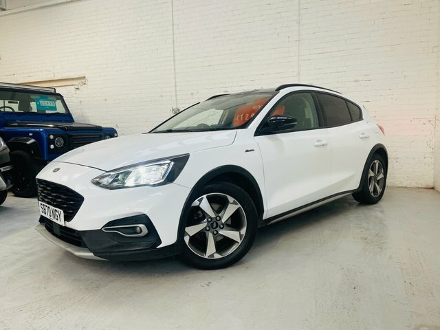 Compare Ford Focus 1.0 Active Edition Hybrid Mhev 125Bhp Finance Part SD70NGY White