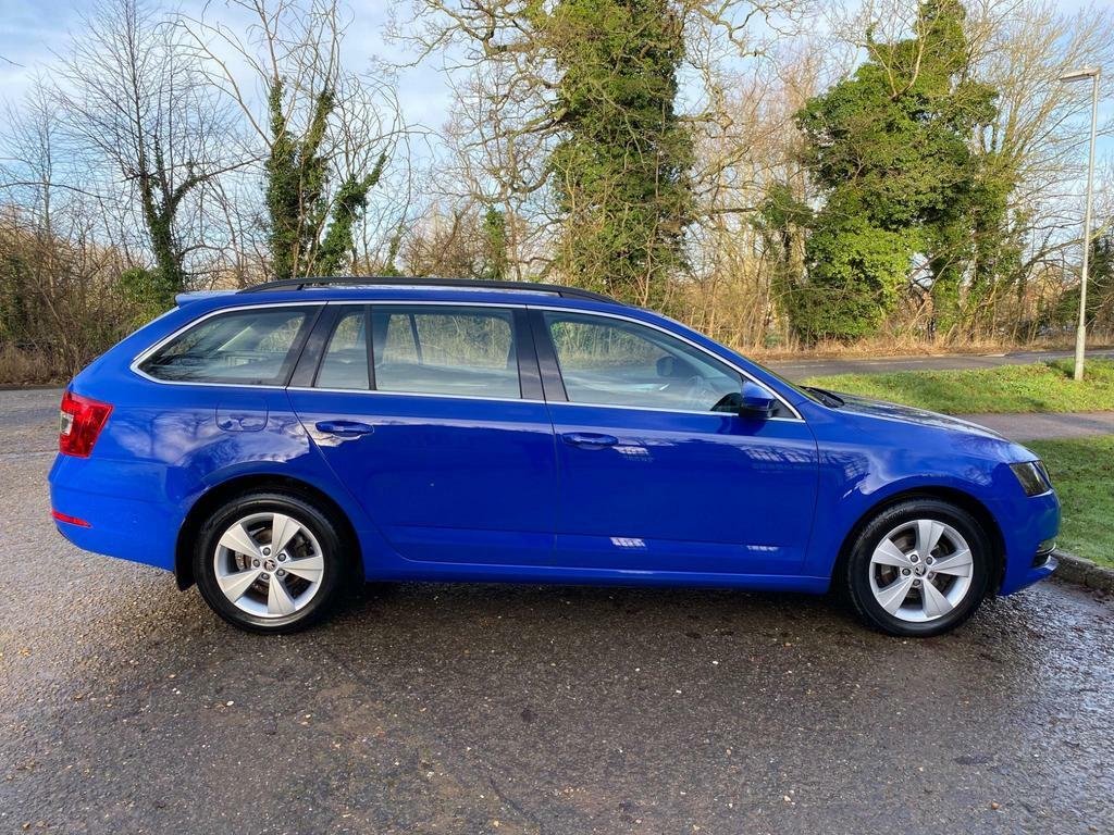 Used Skoda Octavia GL15DBV 1.6 TDI CR Elegance on Finance in Bradford £ ...