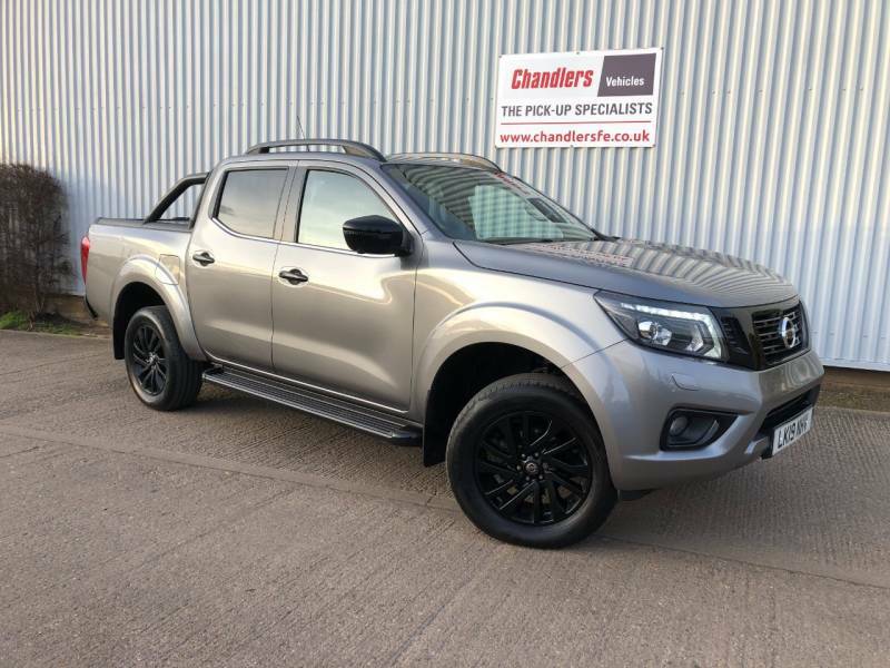 Compare Nissan Navara Double Cab Pick Up N-guard 2.3Dci 190 4Wd LK19NHV Grey