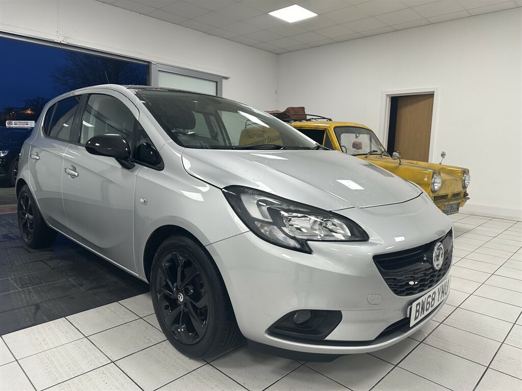 Compare Vauxhall Corsa 1.4L Griffin BW68YNU Silver