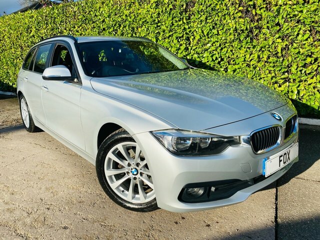 Compare BMW 3 Series 316D Se Touring YP16UEX Silver