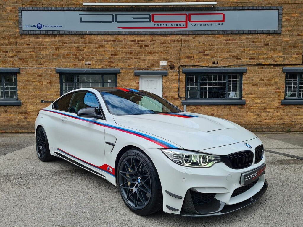 Compare BMW M4 Coupe 3.0 Biturbo Dtm Dct Euro 6 Ss 20171 TA64TAG White