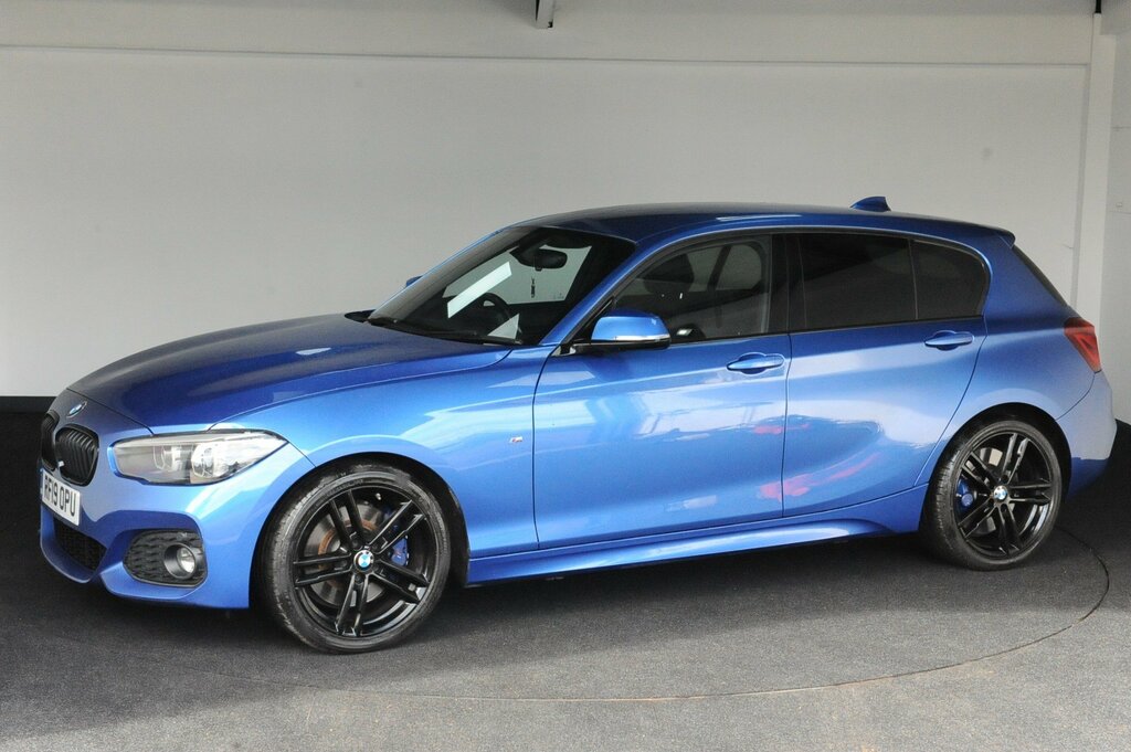 Compare BMW 1 Series 120D M Sport RF19OPU Blue