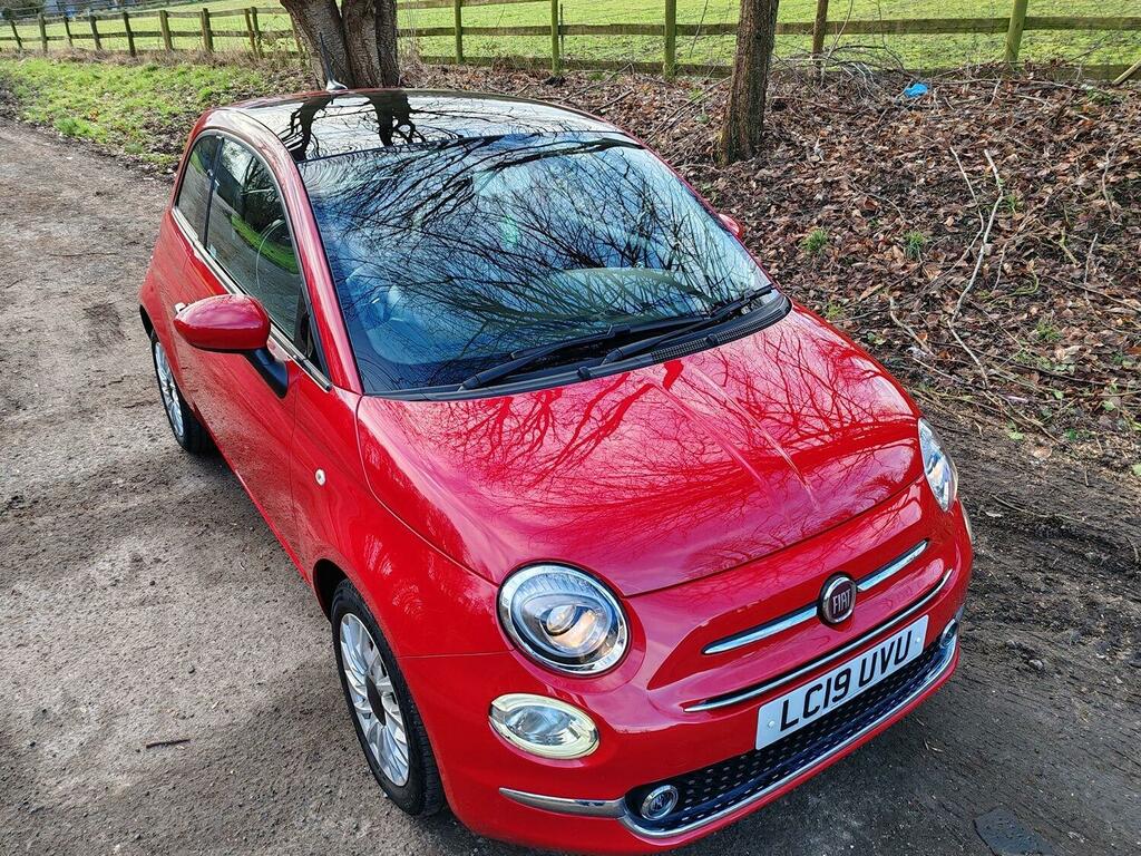 Compare Fiat 500 Hatchback 1.2 1.2 69Hp Lounge 2019 LC19UVU Red