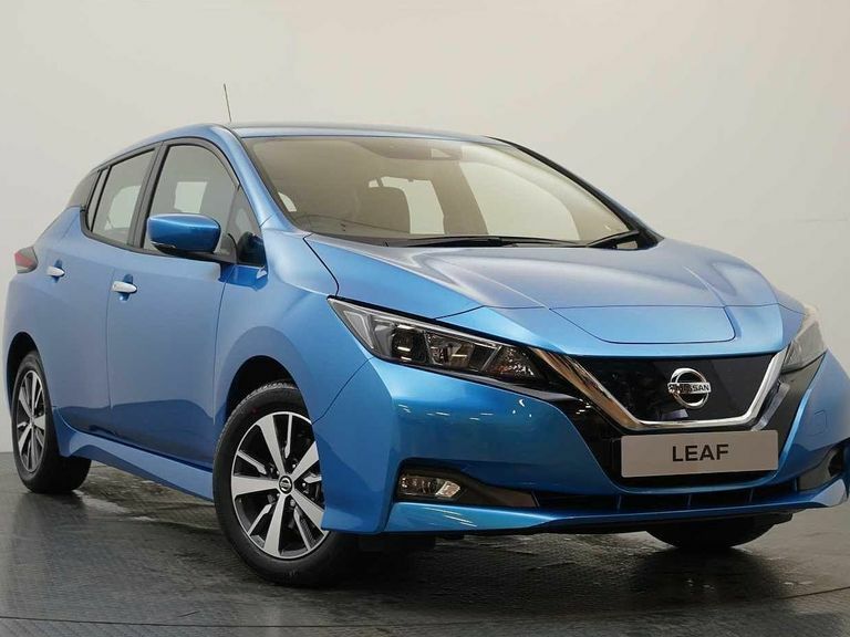 Compare Nissan Leaf 40Kw Acenta With Sat Nav And Rear View Camera In SK69DVB Blue