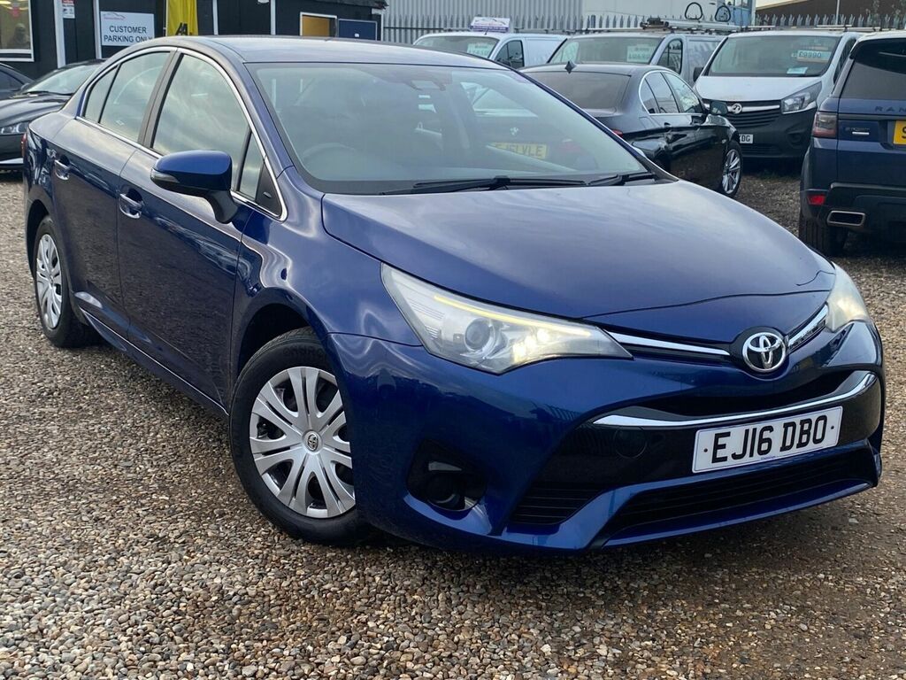 Compare Toyota Avensis Saloon 1.6 D-4d Active Euro 6 Ss 201616 EJ16DBO Blue