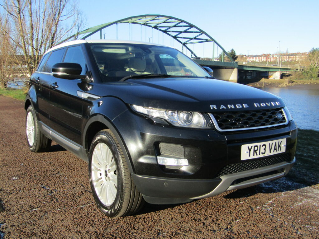 Compare Land Rover Range Rover Evoque Range Rover Evoque Prestige Sd4 YR13VAK Black