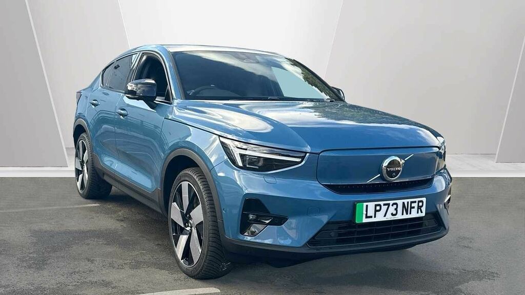 Compare Volvo C40 Recharge Ultimate, Twin Motor, Pan Roof, LP73NFR Blue