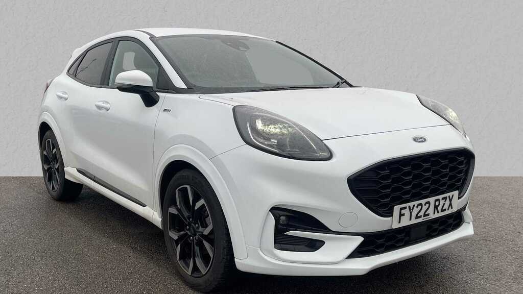 Compare Ford Puma 1.0 Ecoboost Hybrid Mhev St-line X FY22RZX White