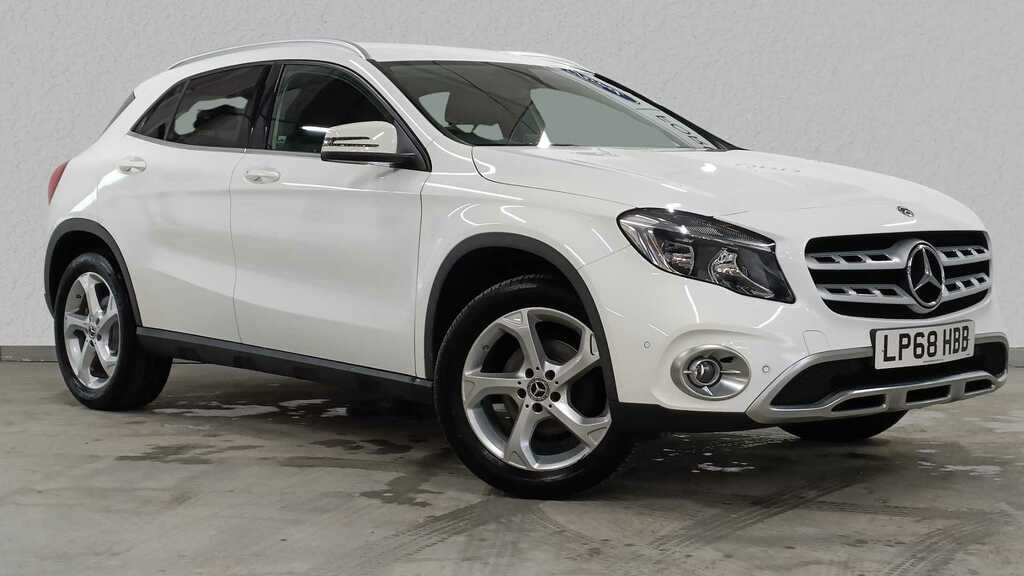 Compare Mercedes-Benz GLA Class 200 Sport Executive LP68HBB White