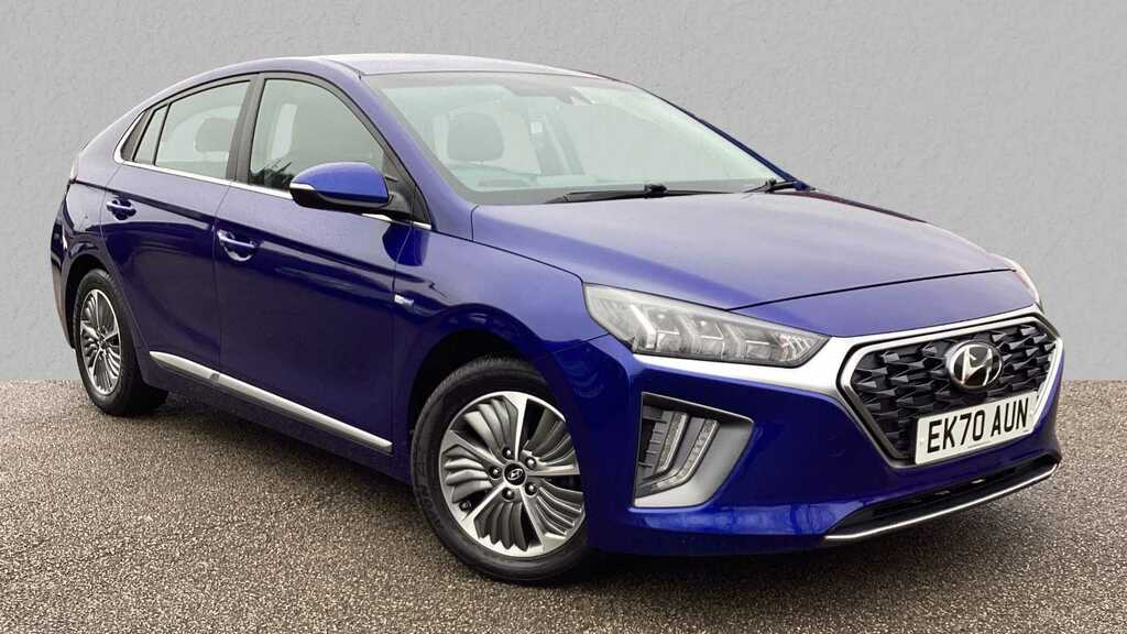 Compare Hyundai Ioniq 1.6 Gdi Plug-in Hybrid Premium Dct EK70AUN Blue