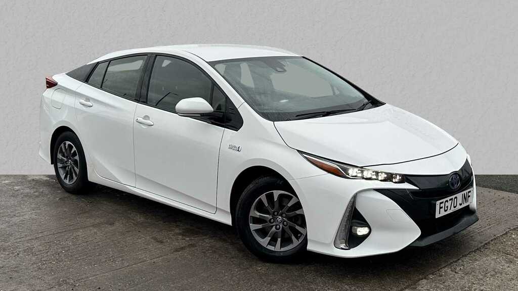 Compare Toyota Prius+ 1.8 Vvti Business Edition Plus Cvt FG70JNF White