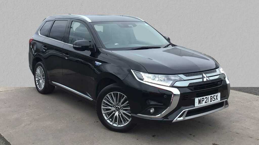 Compare Mitsubishi Outlander 2.4 Phev Dynamic Safety WP21BSX Black