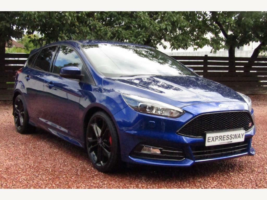Compare Ford Focus 2.0 Tdci St-3 Euro 6 Ss  Blue