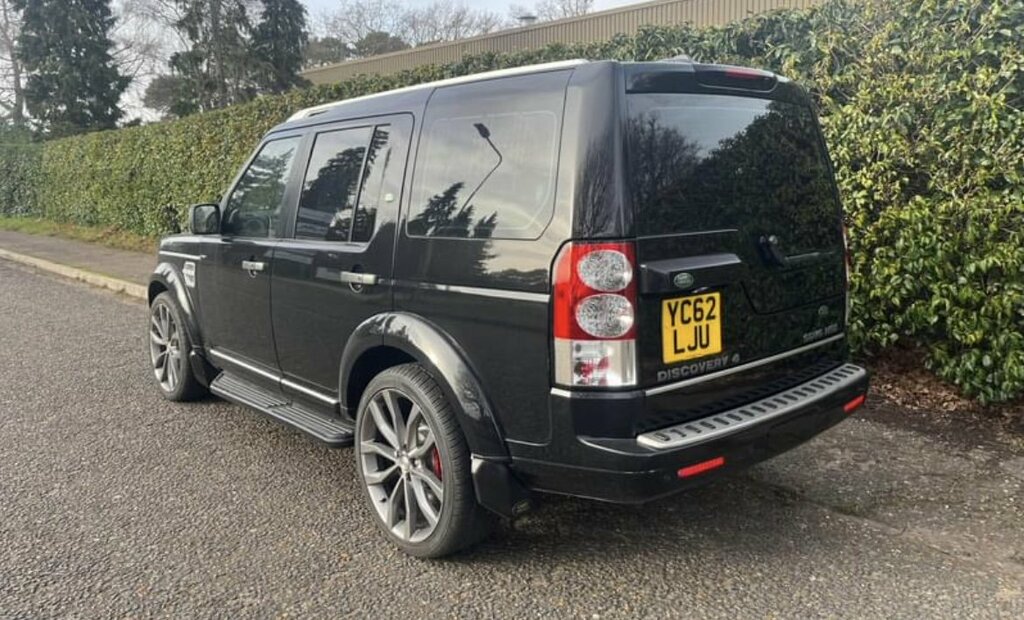 Land Rover Discovery 4 3.0 Sd V6 Hse 2013 Black #1