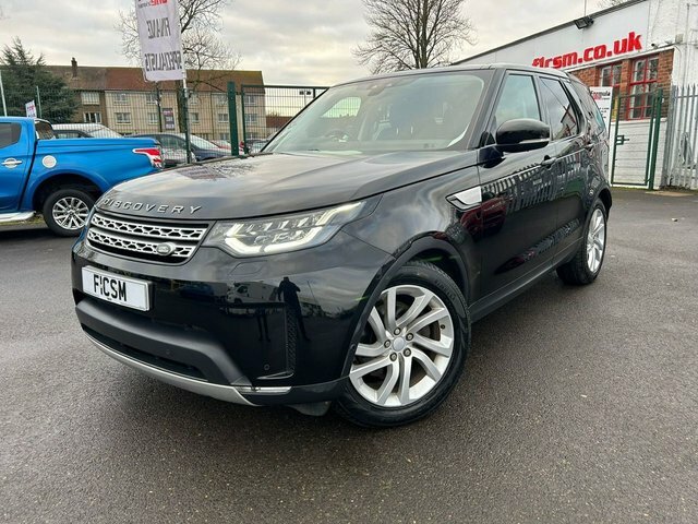 Compare Land Rover Discovery 3.0 Td6 Hse 255 Bhp LN18YHZ Black