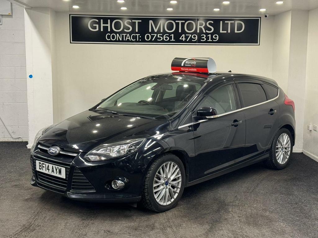 Compare Ford Focus 1.0T Ecoboost Zetec Euro 5 Ss BF14AYW Black