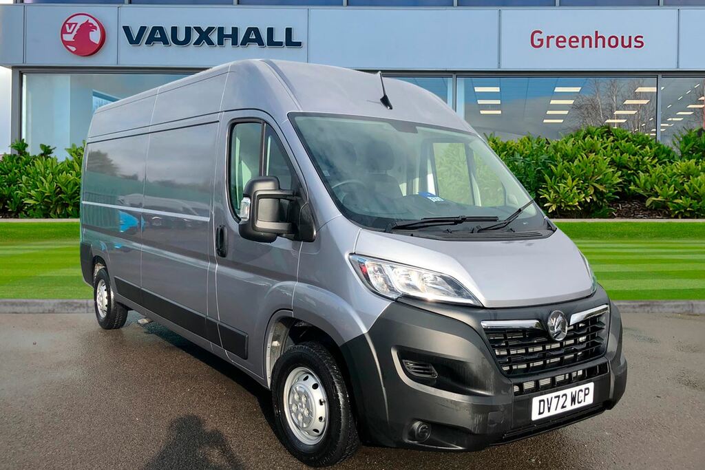 Compare Vauxhall Movano 2.2 Turbo D 140 L3 H2 Dynamic DV72WCP Silver