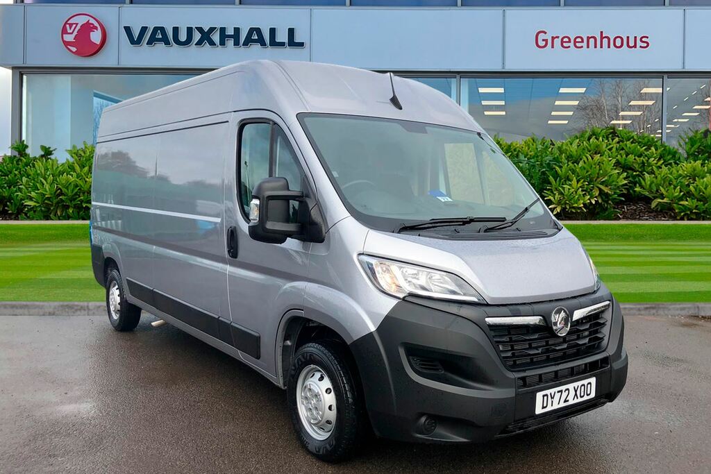 Compare Vauxhall Movano 2.2 Turbo D 140 L3 H2 Dynamic DY72XOO Silver