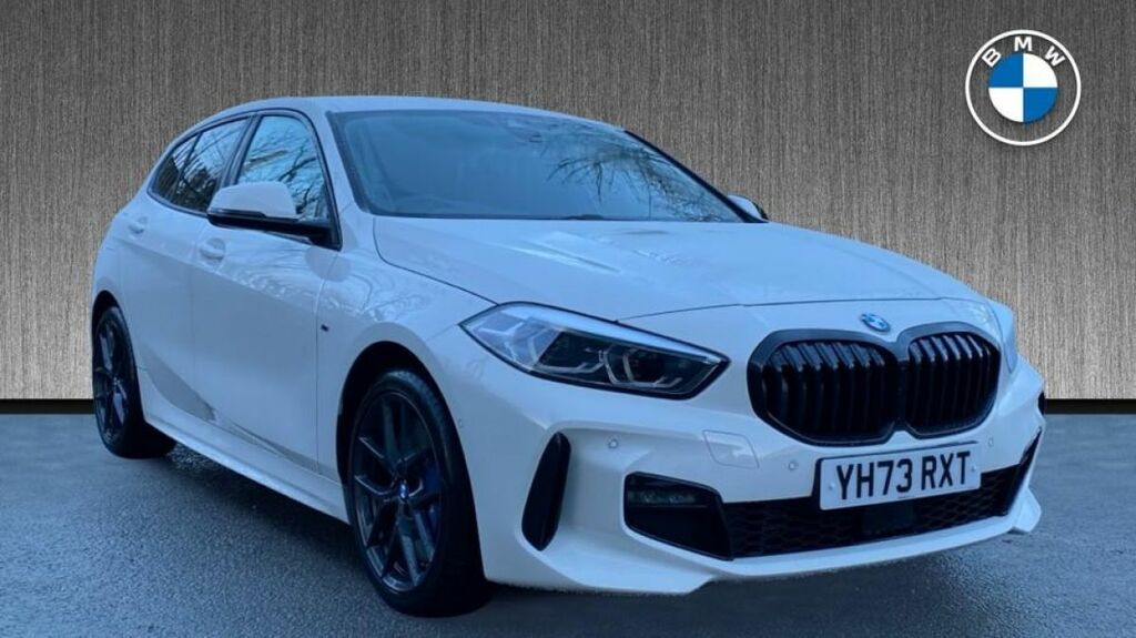Compare BMW 1 Series 120D M Sport YH73RXT White