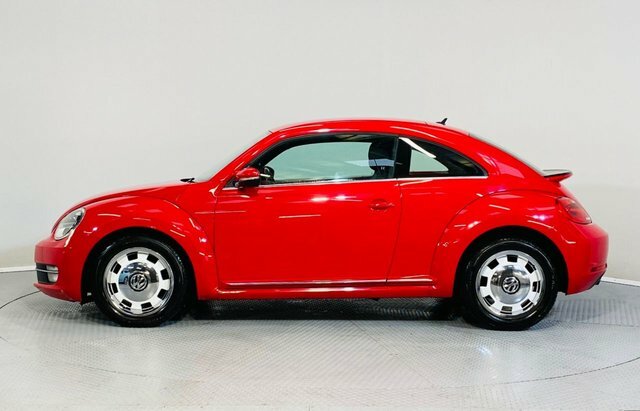 Compare Volkswagen Beetle 1.4 Design Tsi 158 Bhp FL62YXM Red