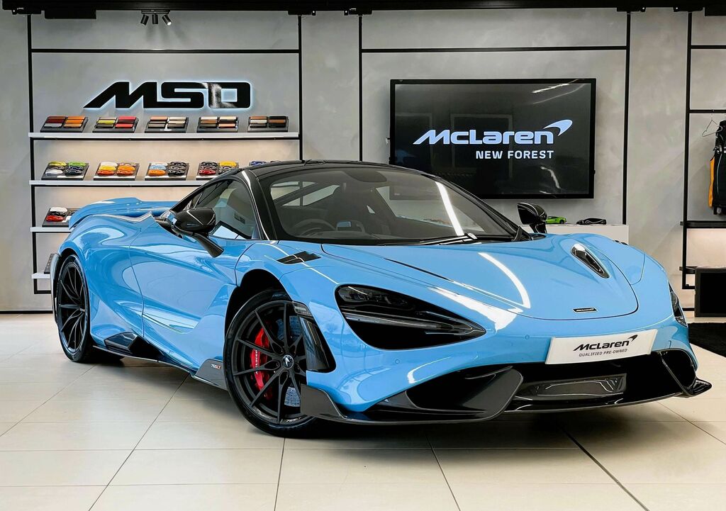 Compare McLaren 765LT 765Lt V8 S-a GY70WMJ Blue
