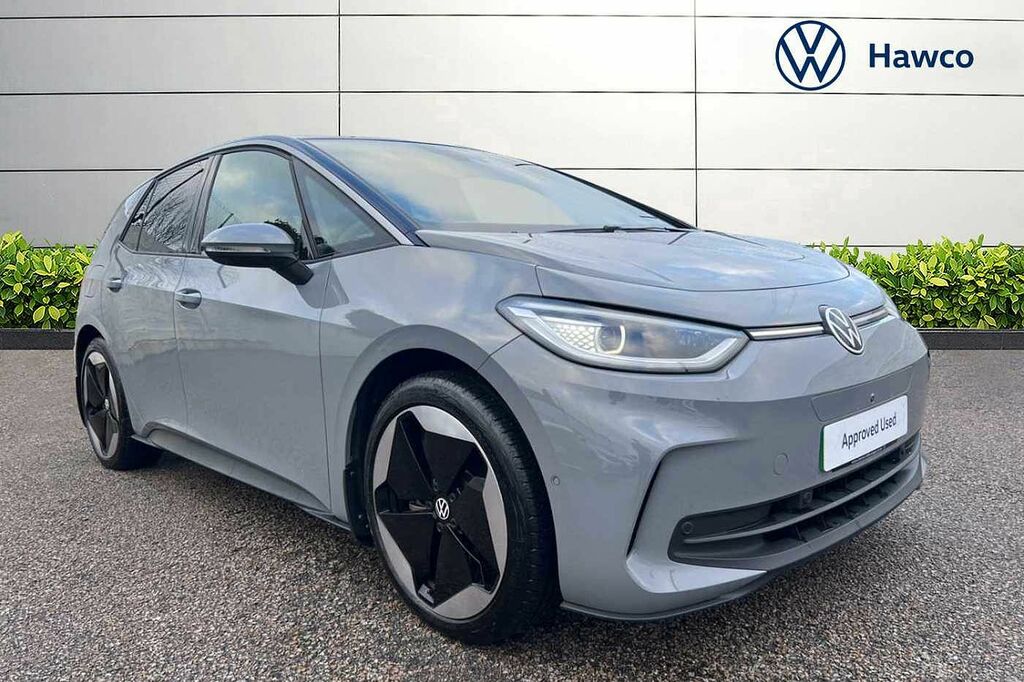 Compare Volkswagen ID.3 Pro Launch Edition 3 58Kwh 204Ps SY73VHU Grey