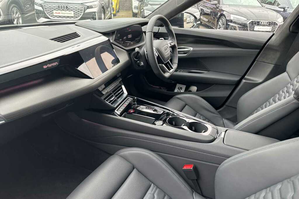 Audi E-tron Gt Vorsprung Quattro 350,00 Kw Black #1