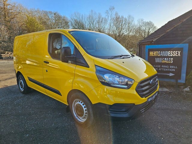 Compare Ford Transit Custom 2.0 340 Base Pv L1 H1 0D 129 Bhp LC68ZNT Yellow