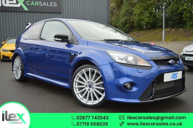 Compare Ford Focus Rs DK10YGZ Blue
