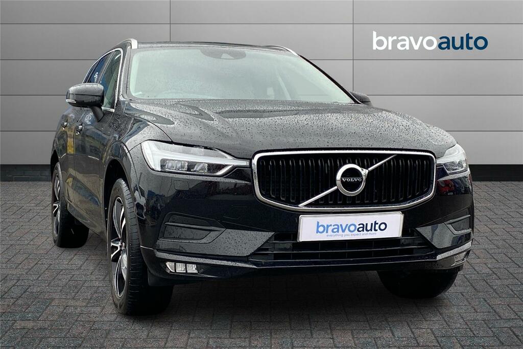 Compare Volvo XC60 2.0 D4 Momentum Pro Awd Geartronic KR19ENW Black