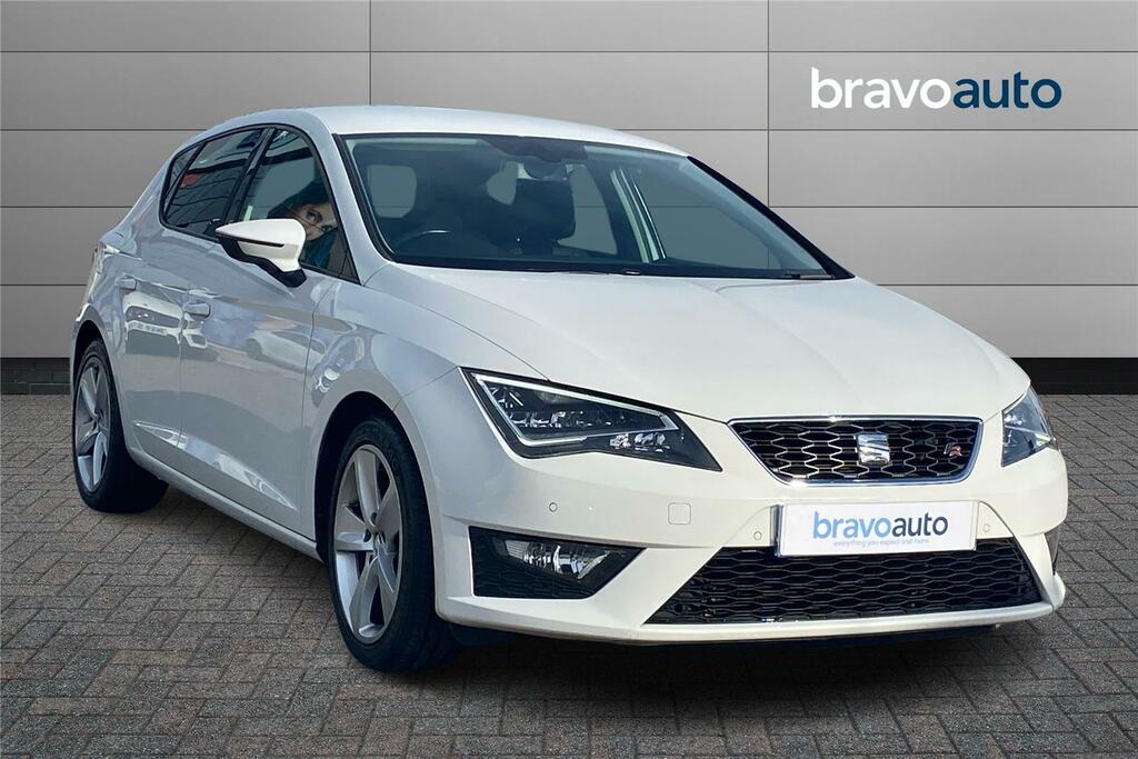 Compare Seat Leon 1.4 Tsi Act 150 Fr Technology Pack EY15AMO White