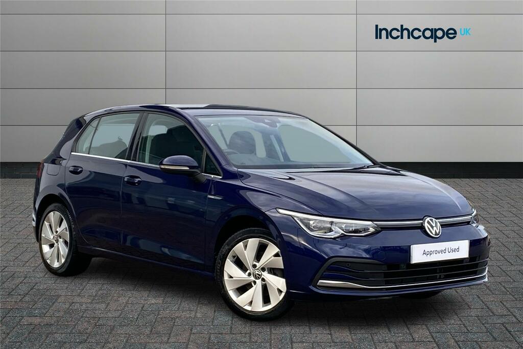Compare Volkswagen Golf 1.5 Tsi 150 Style DS70FYX Blue