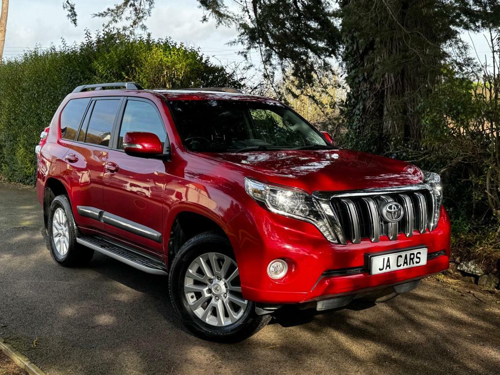 Compare Toyota Land Cruiser 2.8D Icon 4Wd Euro 6  Red