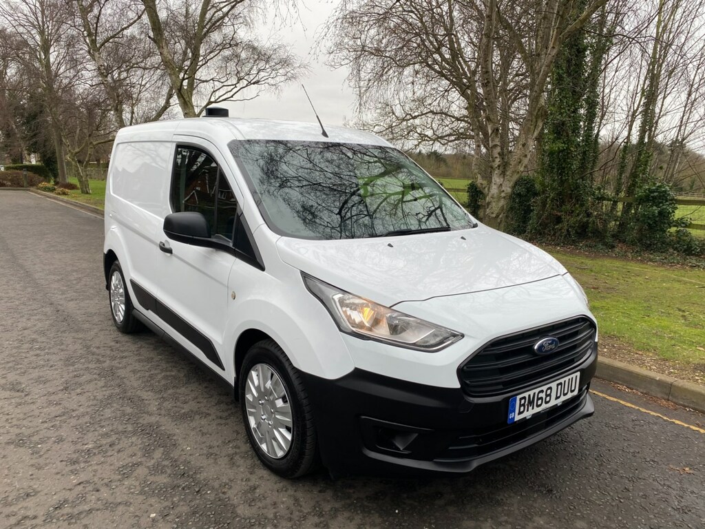 Compare Ford Transit Connect Transit Connect 200 Base BM68DUU White