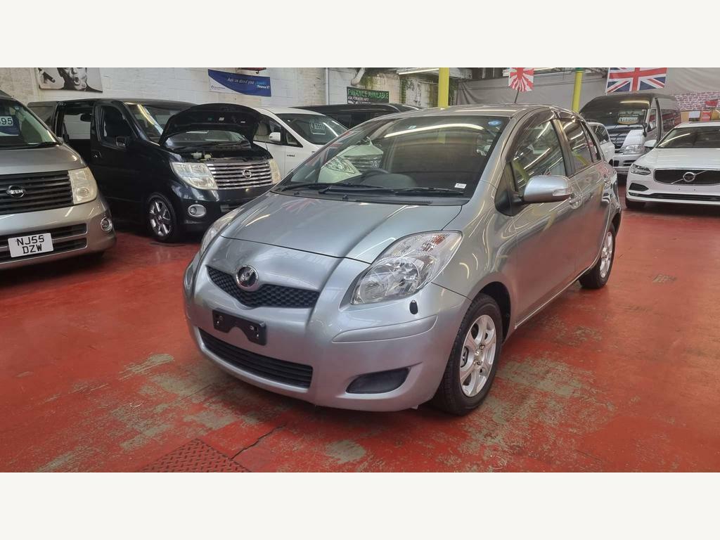Compare Toyota Yaris 1.0 Vvt-i T2 Lift Chair Mobility JCF1671 Silver