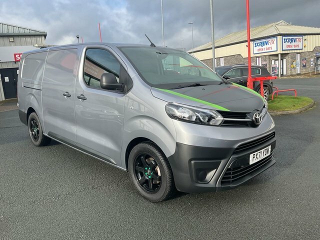Compare Toyota PROACE 2.0 L2 Icon 143 Bhp PX71YDW Grey