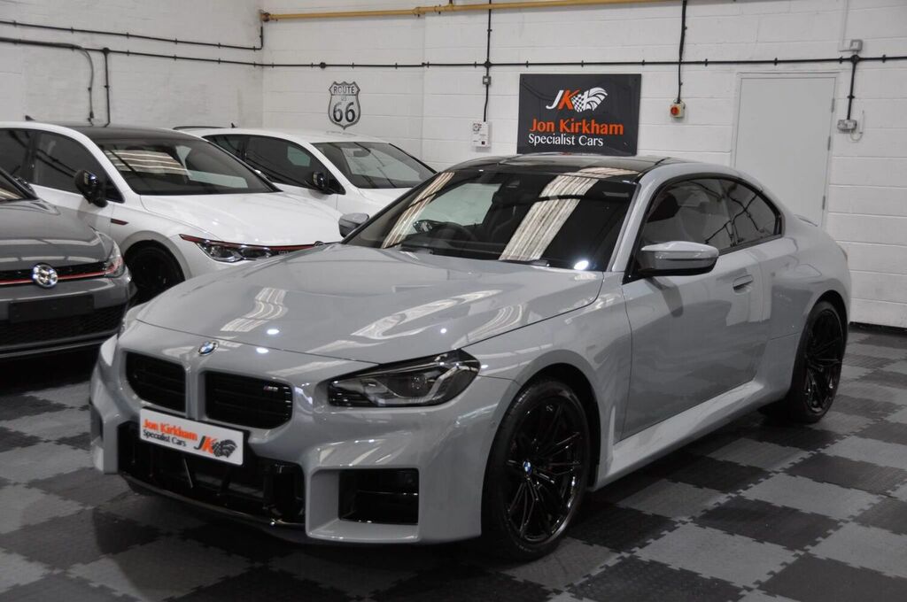 Compare BMW M2 M2 Auto M2DVR Grey